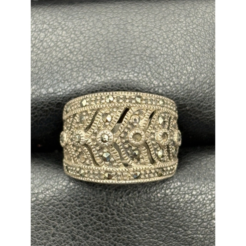 Vintage Sterling Silver Marcasite Dome Ring Size 6.5 E5